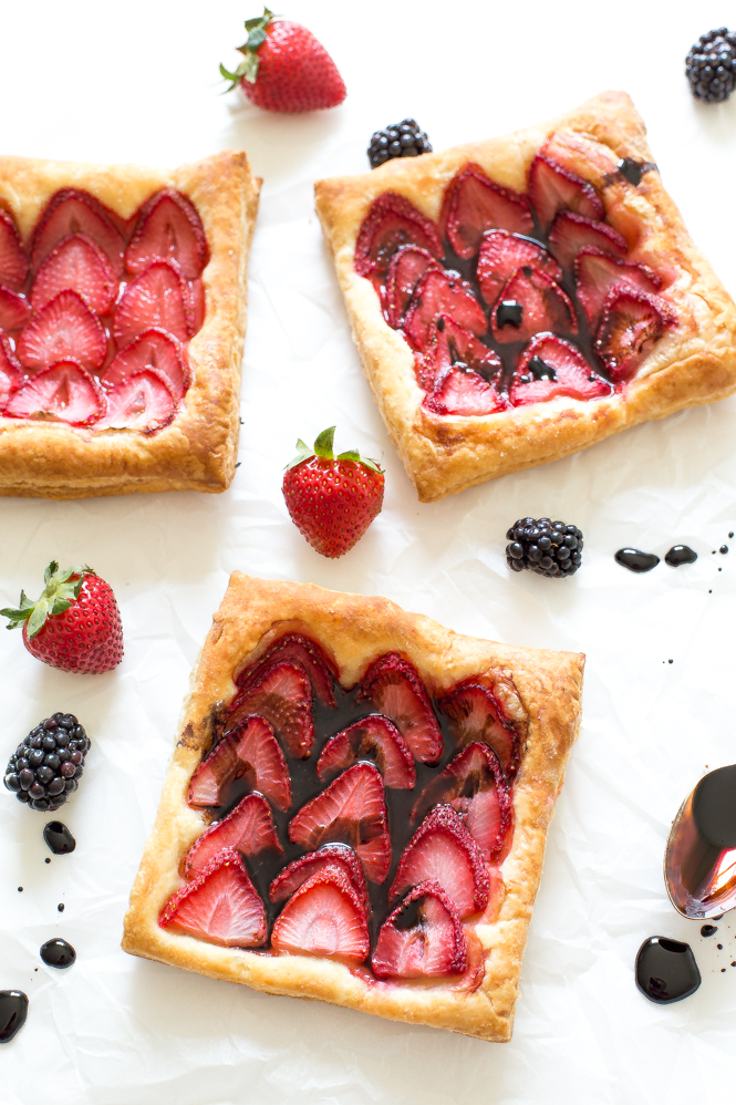 easy-balsamic-strawberry-tart