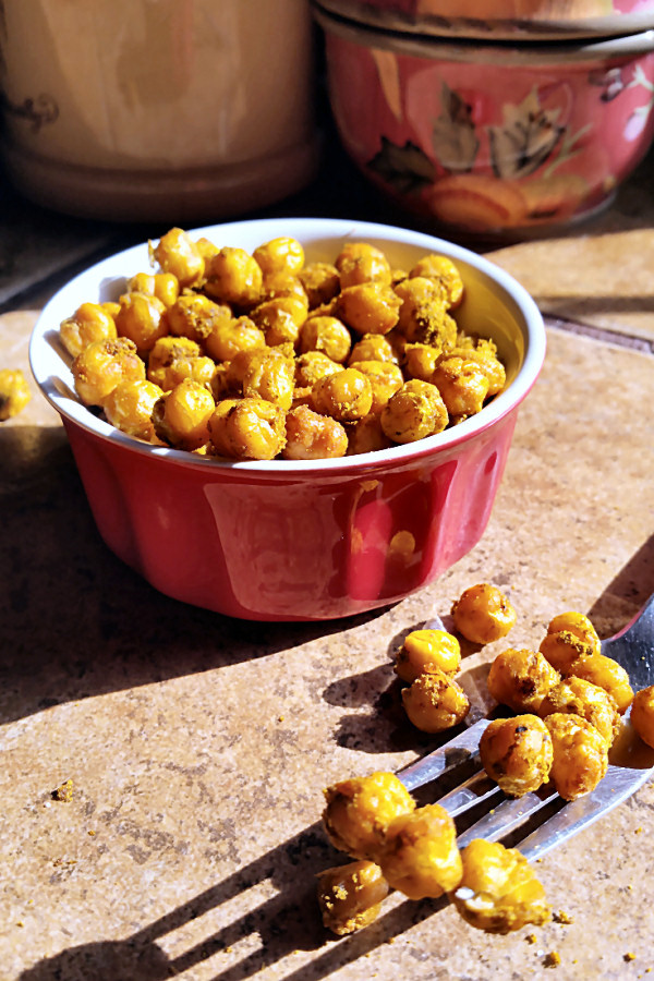 roasted-curry-and-cumin-chickpeas-1