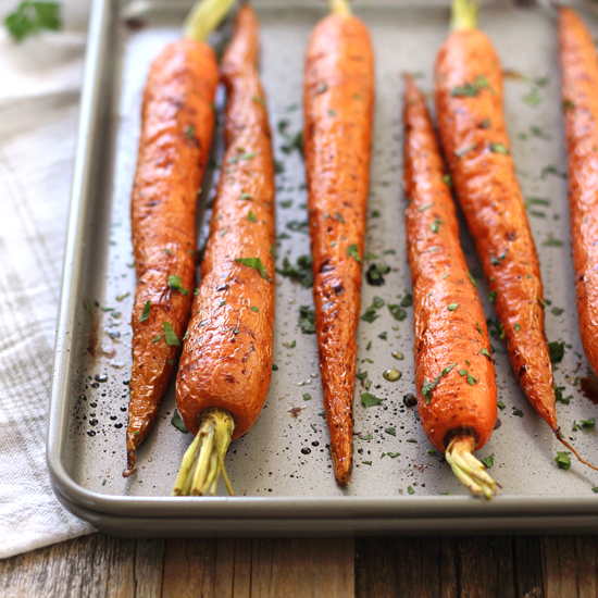 Toaster-Oven-Roasted-Carrots