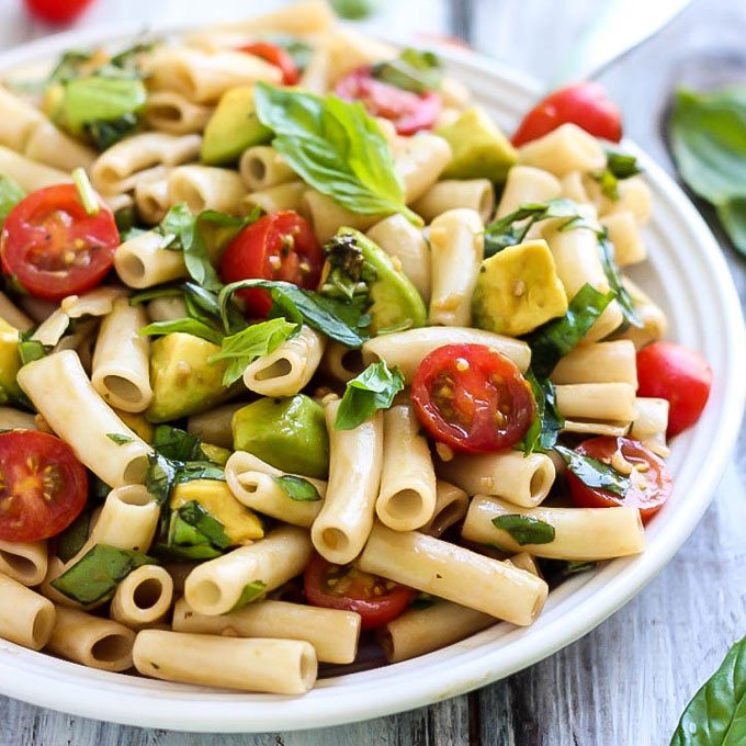 Vegan_avocado_caprese_pasta_salad_square2