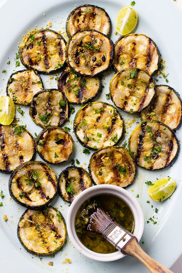 This-Lemon-Garlic-Grilled-Zucchini-is-a-delicious-flavourful-and-bright-spring-or-summer-side-dish-perfect-for-grilling-season-4
