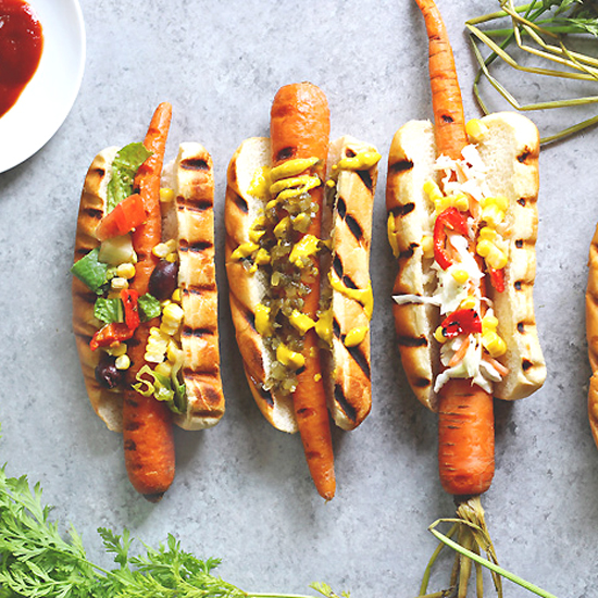 Fourth-of-July-Carrot-DogsFG