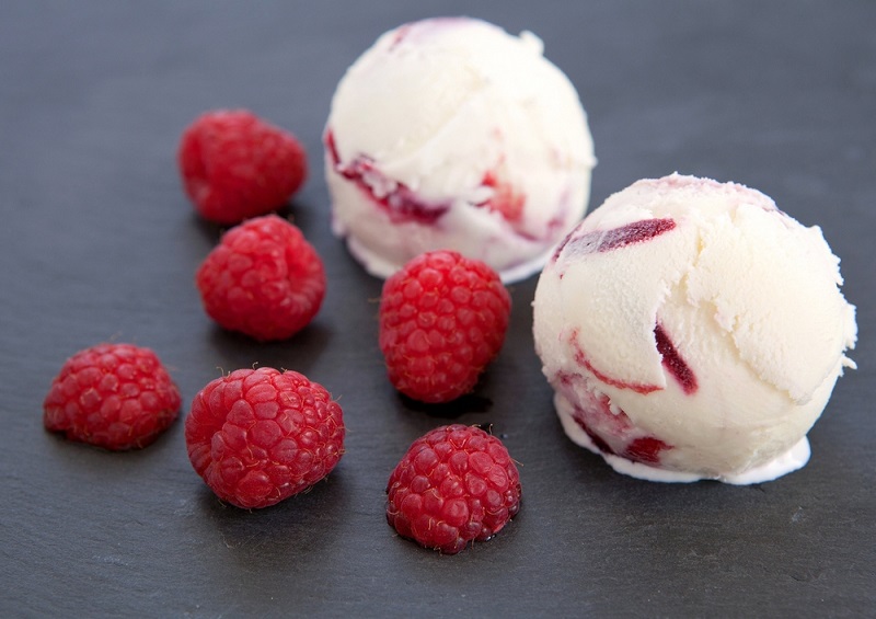 Ice-Cream-Maker-Creamy-Raspberry-Ripple-Ice-Cream