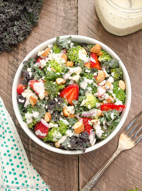 broccoli-kale-salad-greek-yogurt-poppy-seed-dressing2-flavorthemoments.com