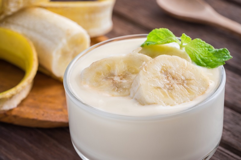 Copycat-Banana-Custard-Muller-Light-Yoghurt-1