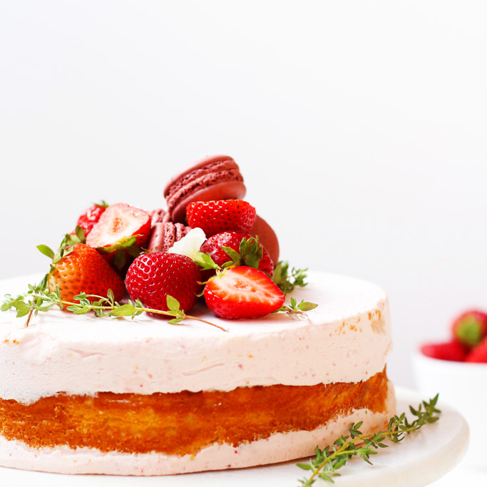 Strawberry-Shortcake-Ice-Cream-Cake-2