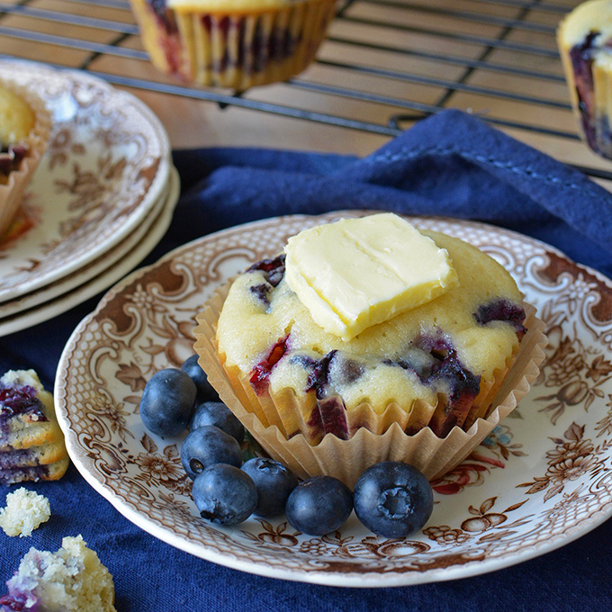sweet-blueberry-muffins