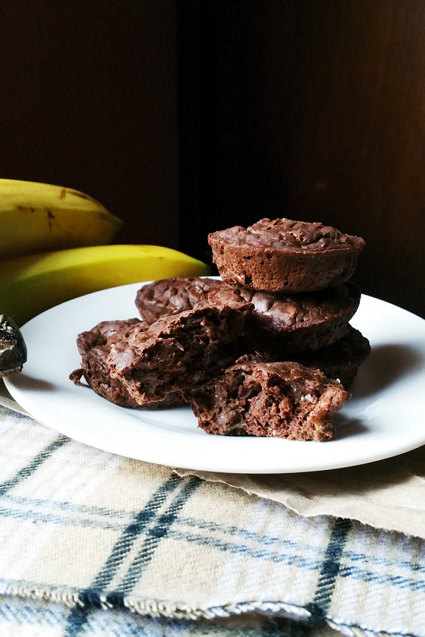 chocolate-banana-muffins-2