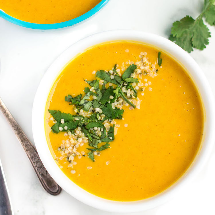 Curried-Butternut-Squash-Apple-Soup-sharing