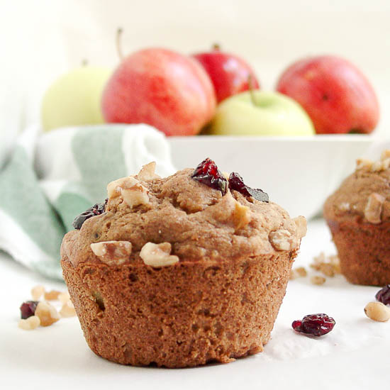apple-cran-walnut-muffins-550-2