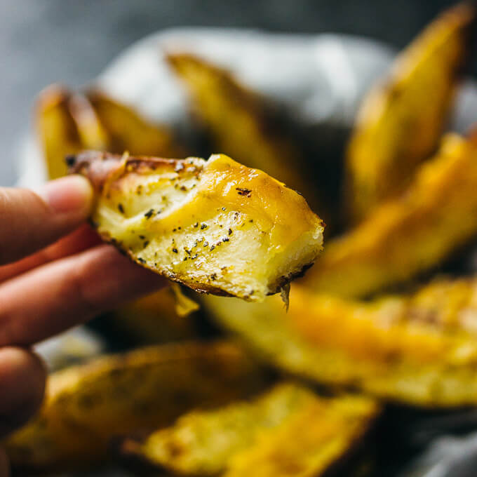 baked-potato-wedges-cheddar-cheese-square1
