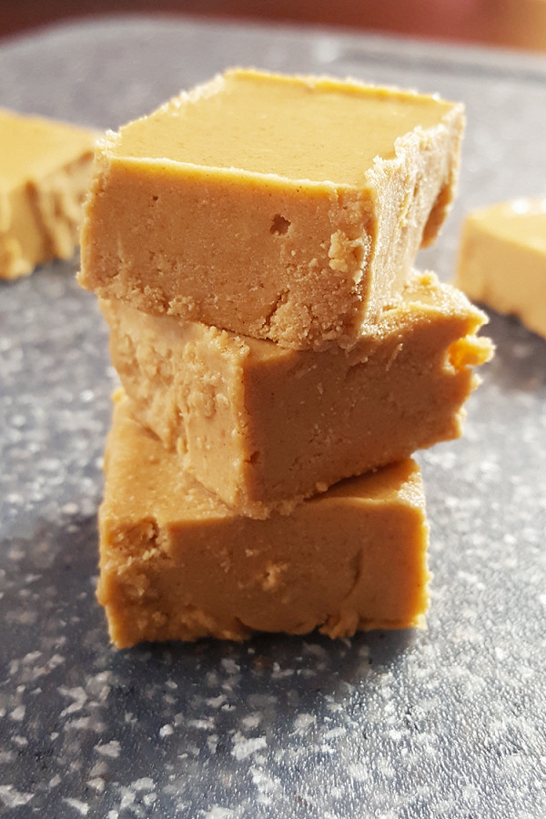 peanut-butter-protein-fudge-1