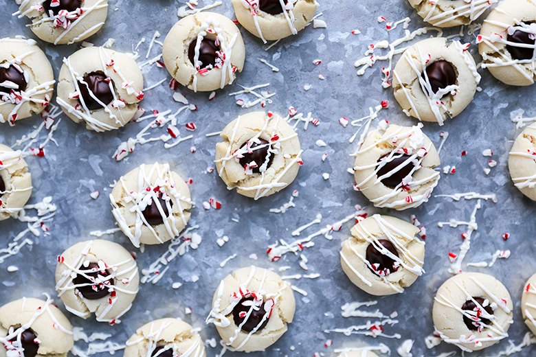 Peppermint-Chocolate-Thumbprint-Cookies-2