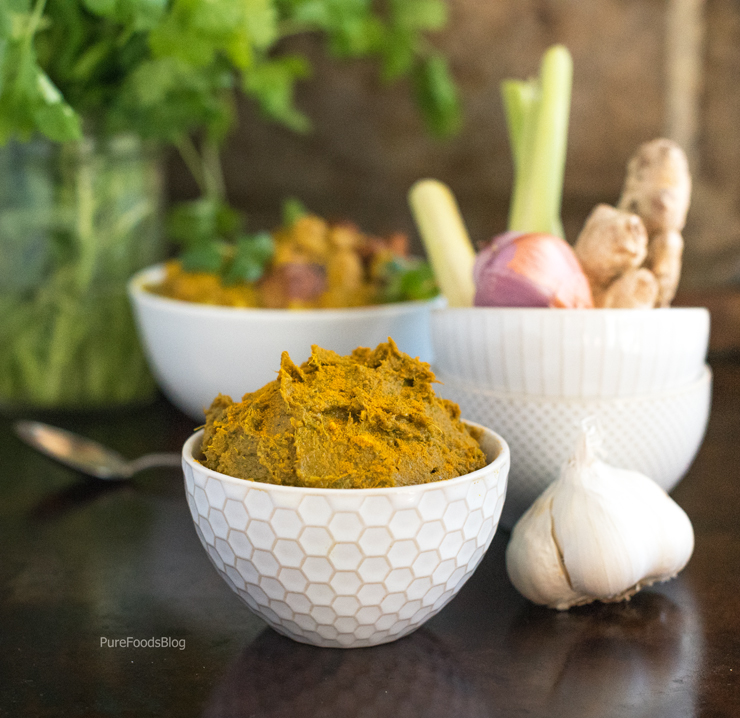 diy-thai-yellow-curry-paste