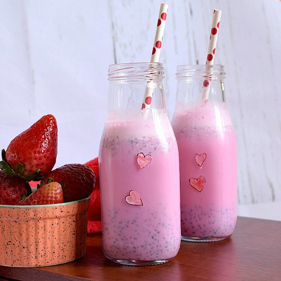 Love-Potion-Strawberry-Almond-Milk-Smoothie-AA1