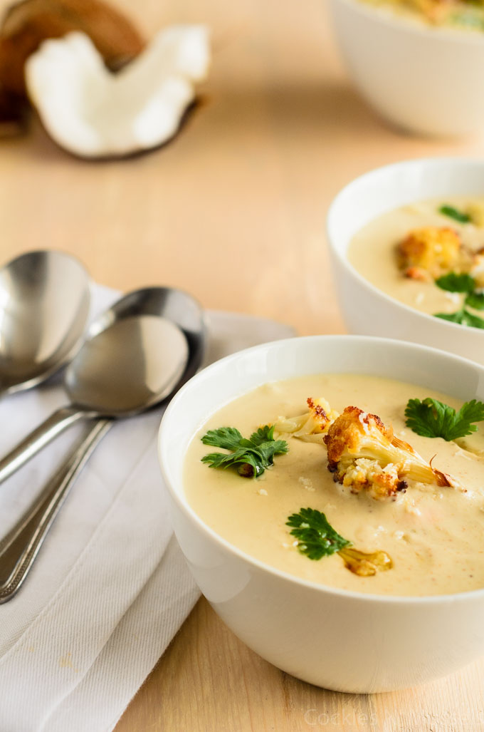 caramelized-cauliflower-and-coconut-soup-4