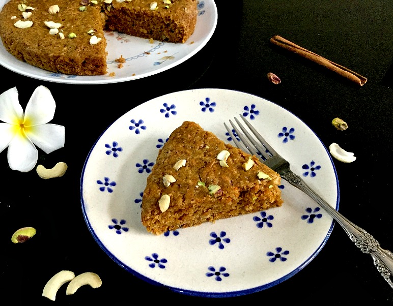 eggless-carrot-cake-with-whole-wheat-flour-1