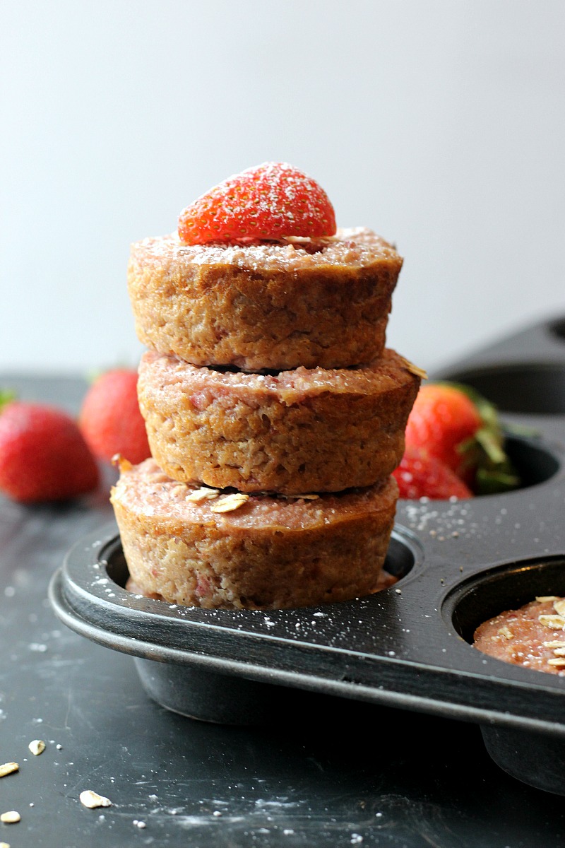 strawberry-banana-oat-muffin3