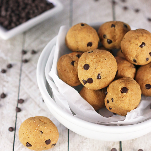 vegan-cookie-dough-balls