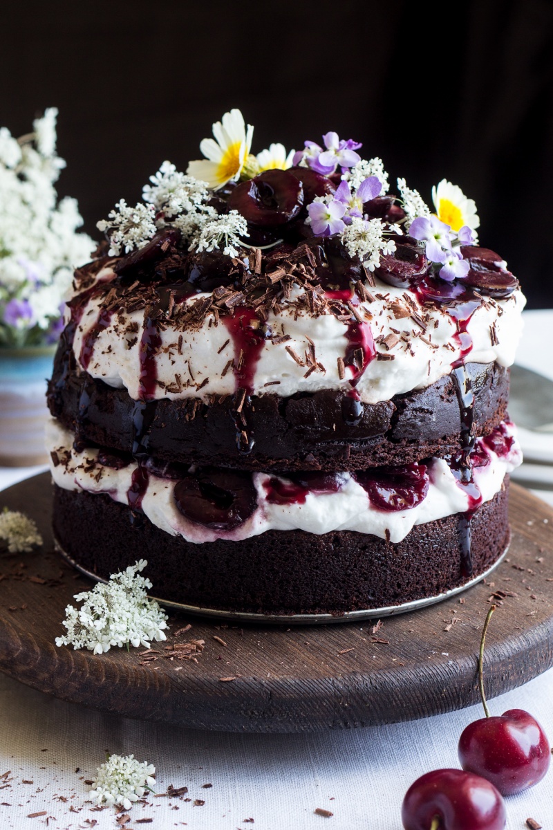 Vegan-black-forest-cake
