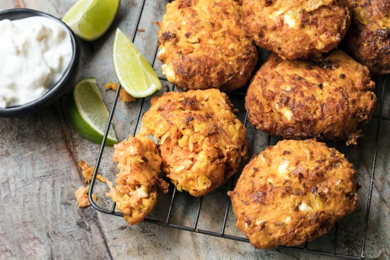 Whole-30-Big-Fat-Veggie-Fritters-In-The-Airfryer-768x512