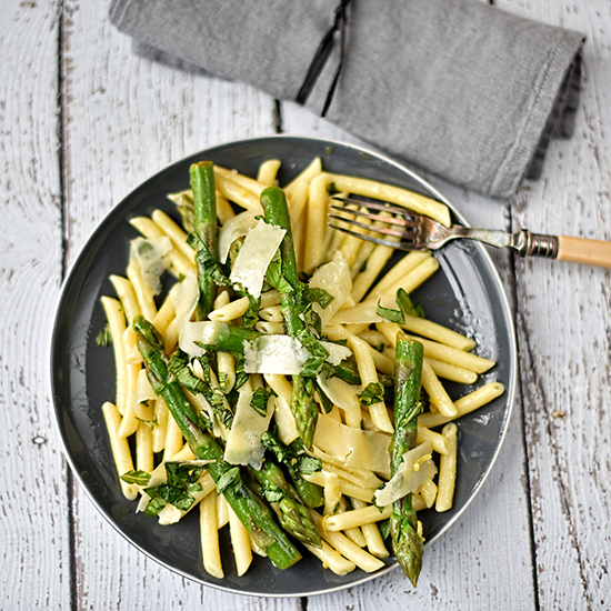 asparagus-basil-and-lemon-pasta