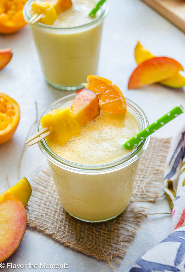 peach-mango-smoothie2-flavorthemoments.com