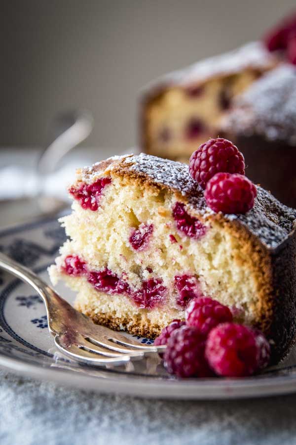 raspberry-yogurt-cake-recipe-image-13