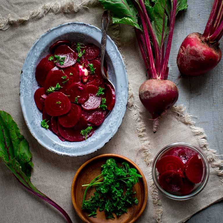 simple-pickled-beets-sq-034