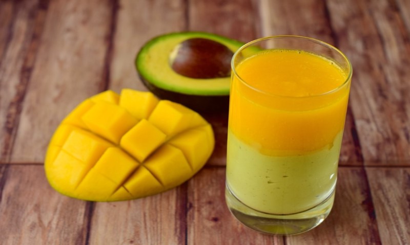 Avocado-Mango-Smoothie-For-Babies1