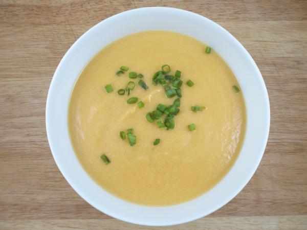 cauliflower-gouda-soup