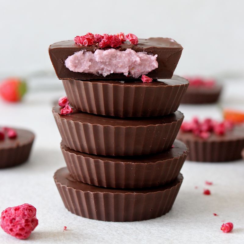 strawberry-chocolate-cups