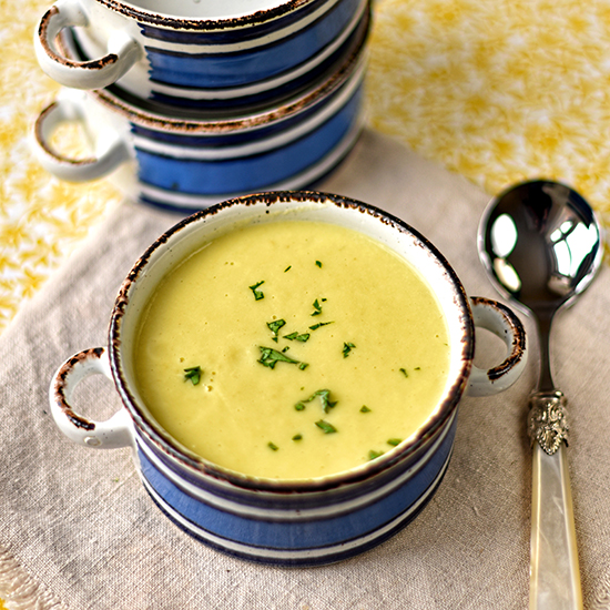 golden-beetroot-fennel-and-saffron-soup