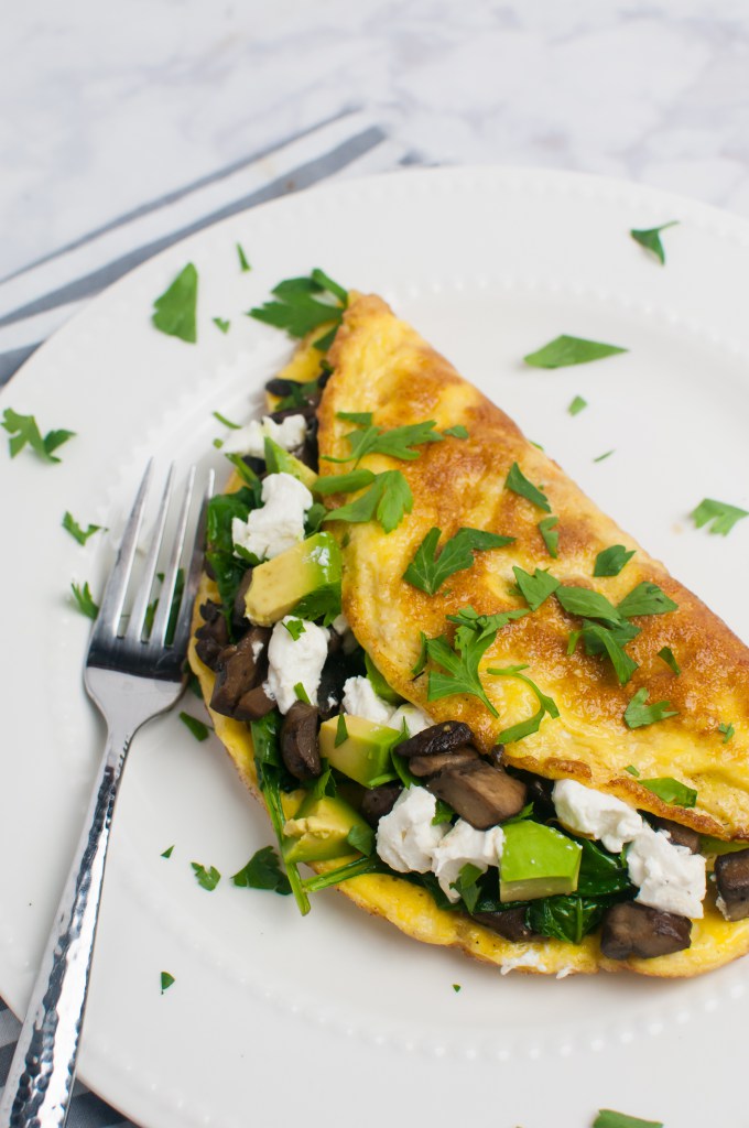 mushroom-spinach-goatcheese-omelet-16