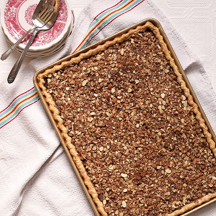 Apple-Butter-Crumb-Slab-Pie-5675-Square-700