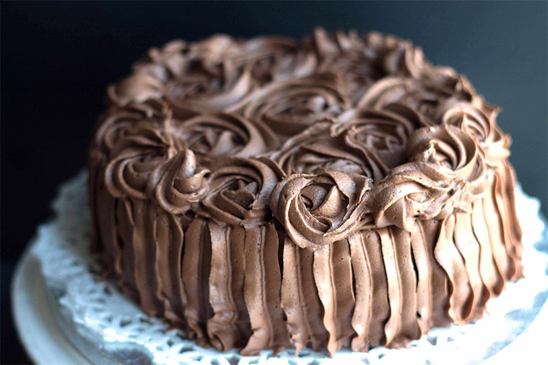 Frosted-Chocolate-Fudge-Cake