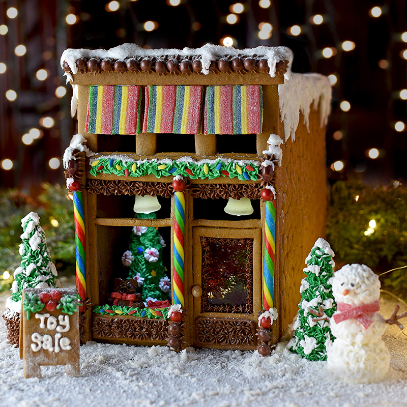 Gingerbread-House-7083-Square-800px