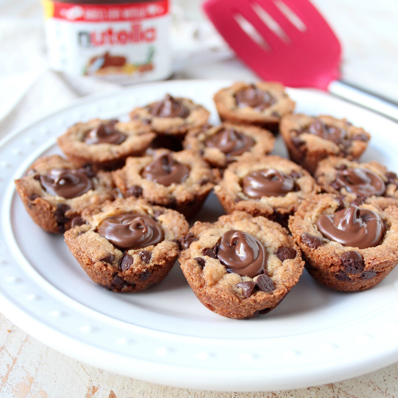 chocolate-chip-cookie-cups-square
