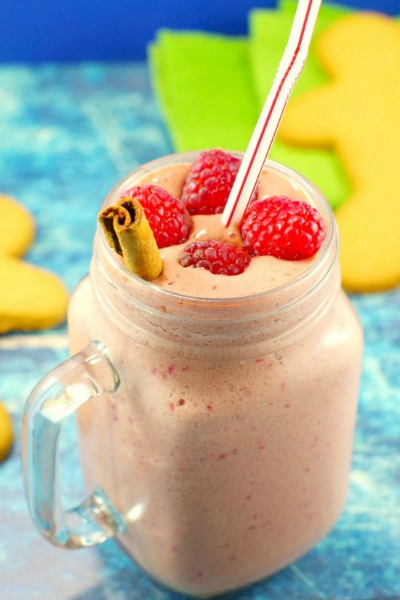 healthy-raspberry-gingerbread-smoothie-recipe