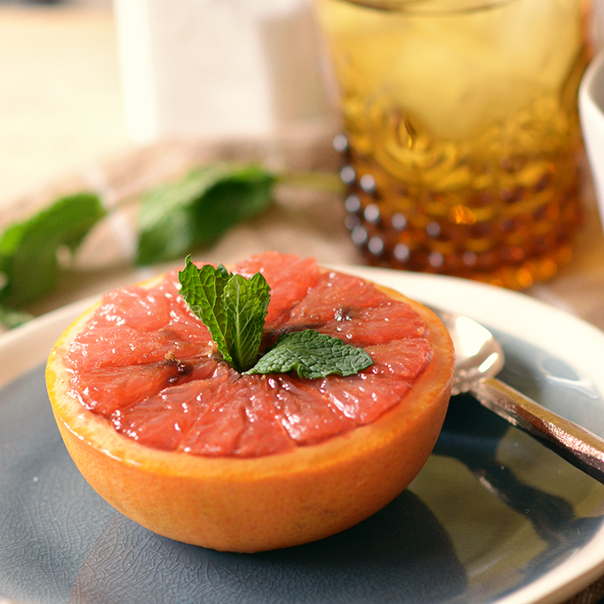 baked-grapefruit-square
