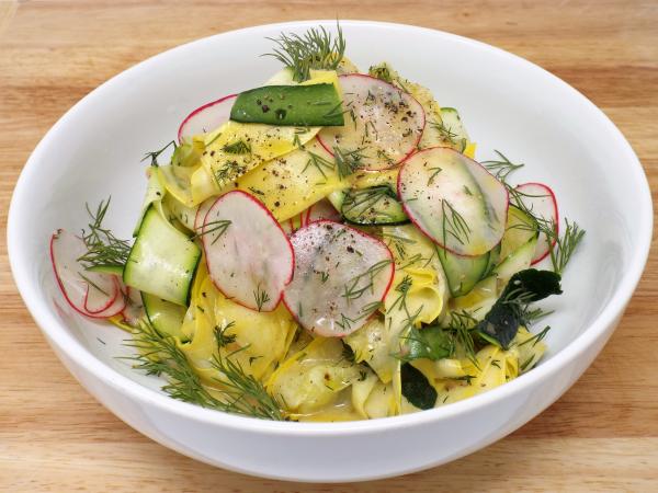 squash-dill-salad